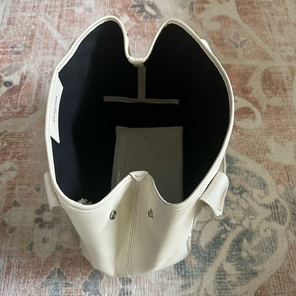 Balenciaga White Leather Tote - Picture 4 of 11